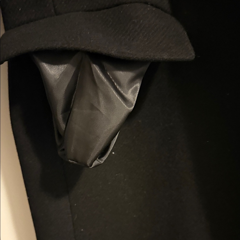 Elegant Black Women's Coat from MANGO - Picture 14 of 16